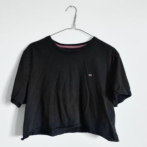 tommy hilfiger cropped tee